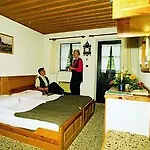 Konopiste Guest house