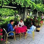 Konopiste Guest house Benesov (Central Bohemian)