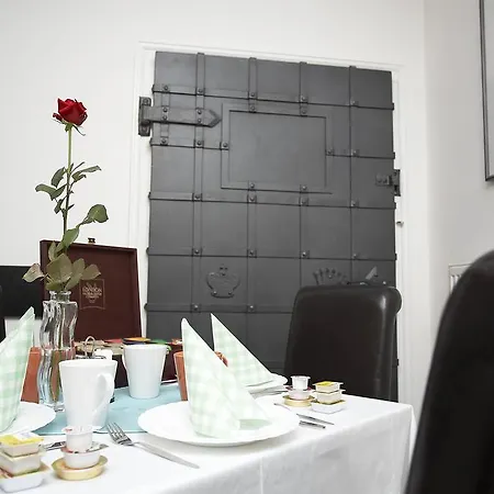 Konopiste Πανσιόν