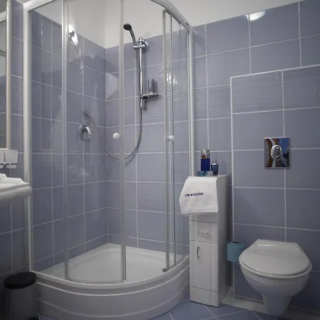 Konopiste Πανσιόν 4*