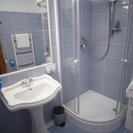 Πανσιόν Konopiste 4*