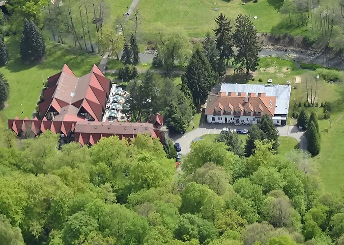 Konopiste Гостевой дом