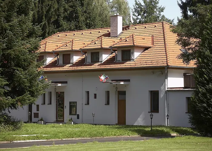 Гостевой дом Konopiste 4*