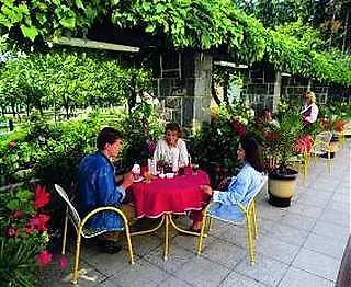 Konopiste Гостевой дом Бенешов