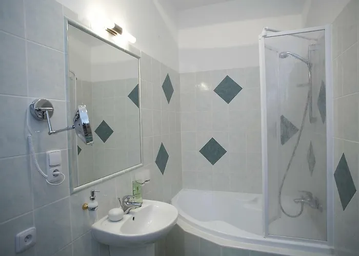 Konopiste 4* Бенешов